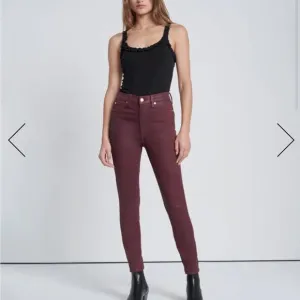 7 for all mankind jeans high rise burgundy ruby rust size 28