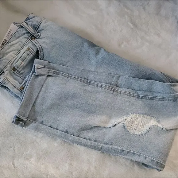 7Seven Stretch Distressed Bleach Wash Ankle Jeans
