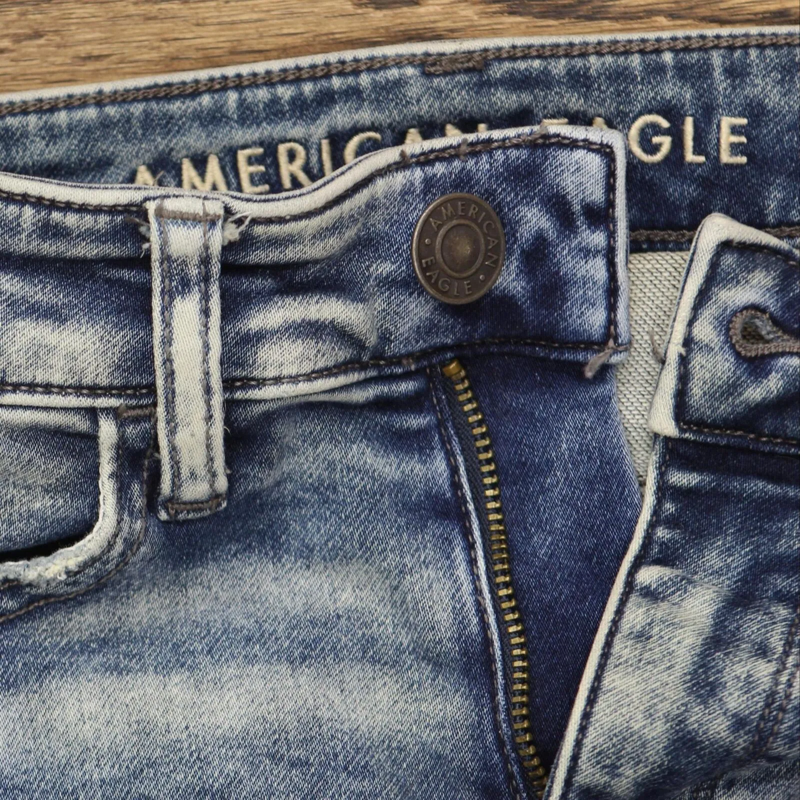 American Eagle Womens Distressed Hi-Rise Denim Jegging Blue See Measurements