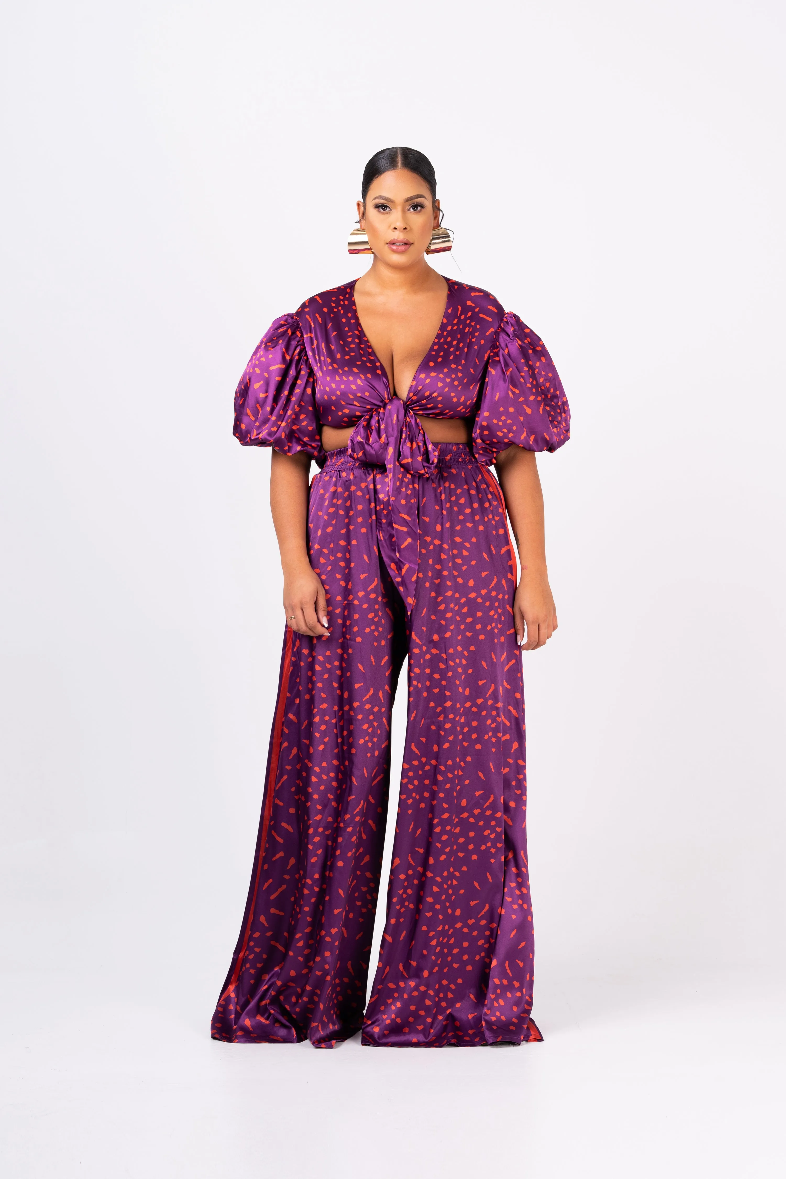 AMINAH PUFFY SLEEVE FRONT TIE CROP TOP