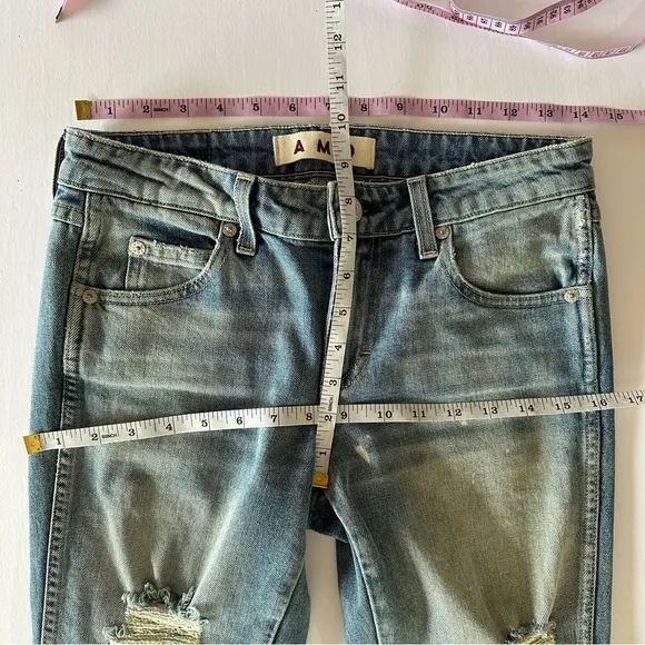 AMO Kate Slim Ankle Jeans in Spin the Bottle Size 25