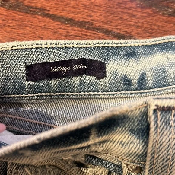 ANTHROPOLOGIE MCGUIRE Women’s Light Wash Distressed High Rise Vintage Slim Jeans