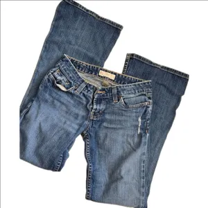 Bke Buckle Denim Jeans size 26 x 31.5 Standard Stretch Flare Boot Cut Distressed