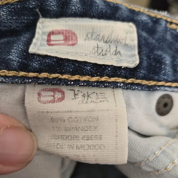 Bke Buckle Denim Jeans size 26 x 31.5 Standard Stretch Flare Boot Cut Distressed