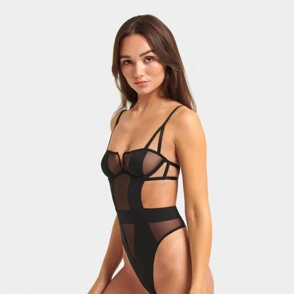 BLUEBELLA Orla Wired Body suit Black 36C Nwt