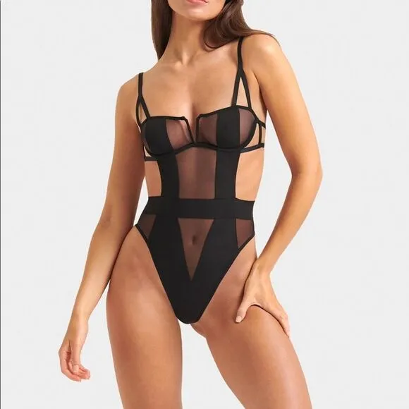 BLUEBELLA Orla Wired Body suit Black 36C Nwt