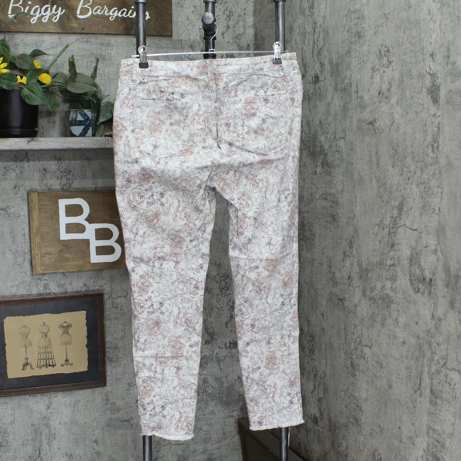 DG2 Womens Reversible Twill Pull-On Skinny Jean 716772 Gray Floral L