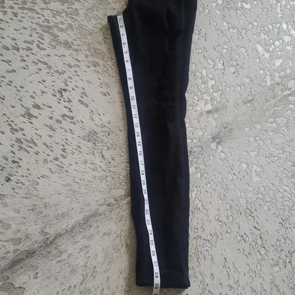 Frame Denim Le Skinny De Jeanne Distressed Jeans Sz29