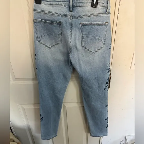 Free People Driftwood Gizelle Distressed Jeans Denim 27 Embroidered Boho $178