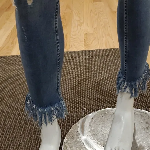 Free People Great Heights frayed skinny jean