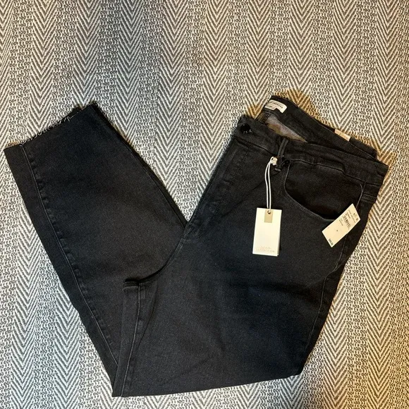 Good American | Good Legs Black skinny Jeans | Sz 24 | NWT