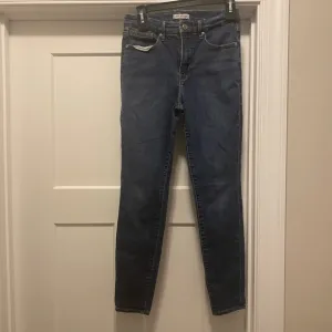 Good American jeans 8