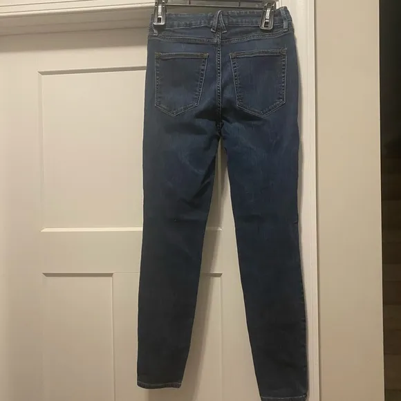 Good American jeans 8