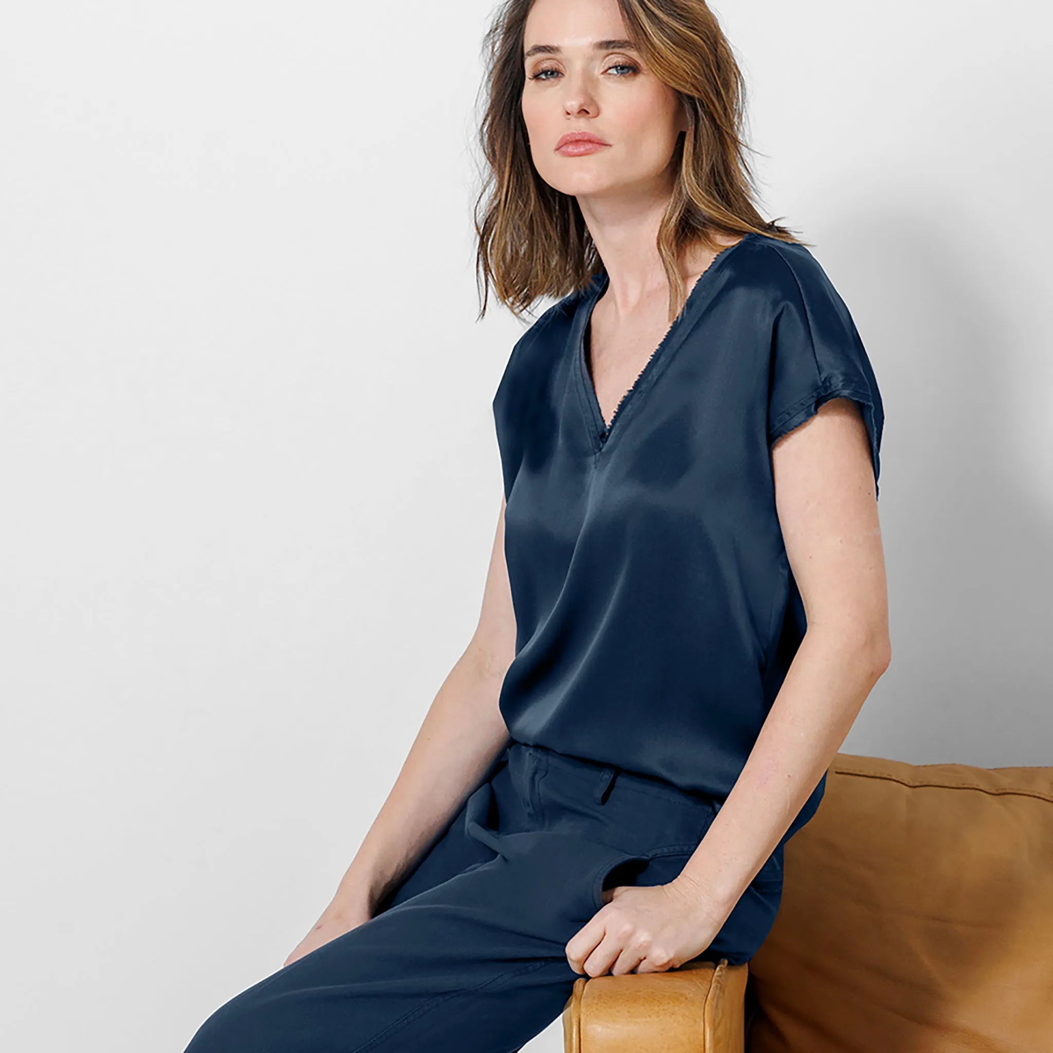 ICONIC go luxe raw revisited tee