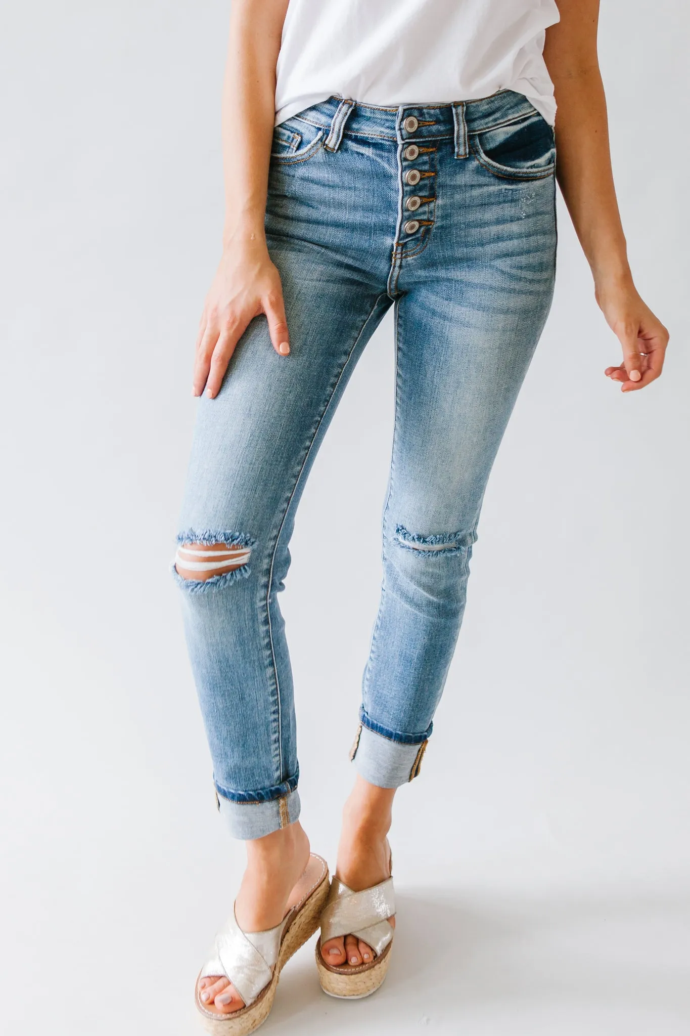 I’ll Be Strong Kancan High Rise Distressed Skinny