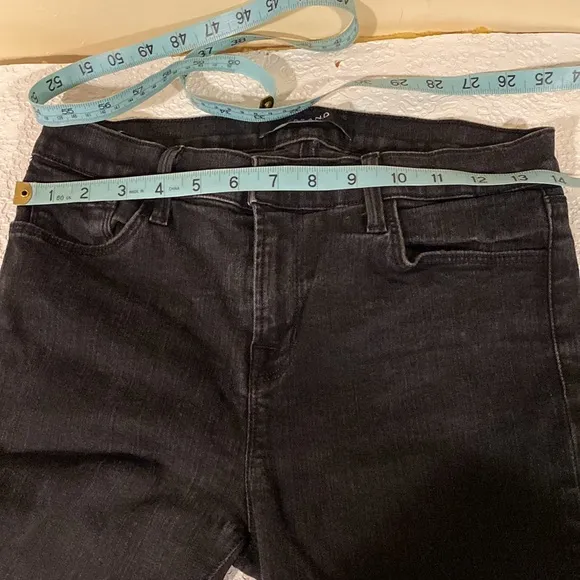 J Brand Vanity Black 29 Skinny Leg 811