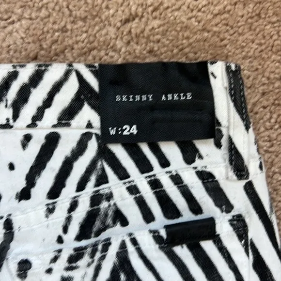 Joe's Skinny Ankle Jeans Wood Grain Print