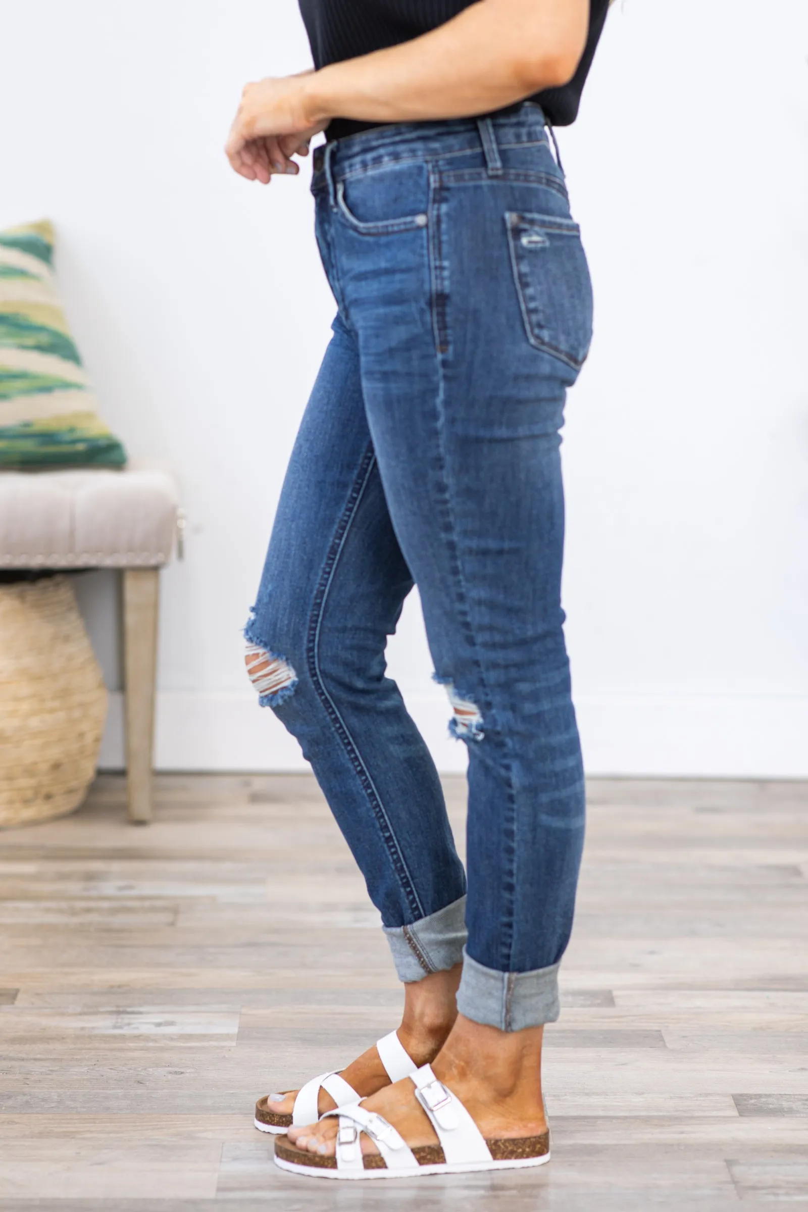 Judy Blue Mid Rise Tummy Control Jeans