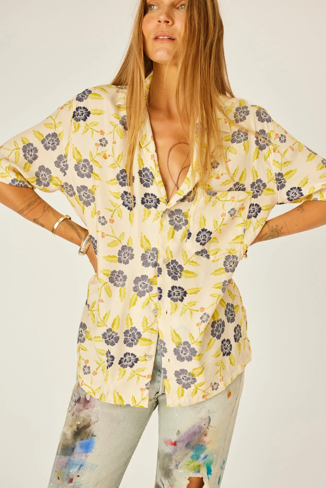 KEVIN SHIRT (UNISEX)