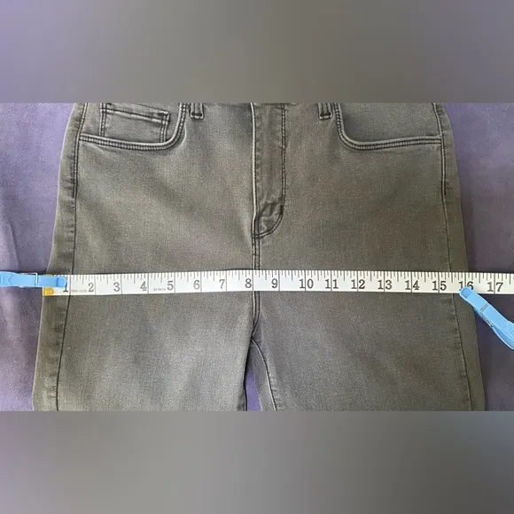 L’Agence Margot High Rise Ankle Skinny Jeans Size: 28 Cast Iron