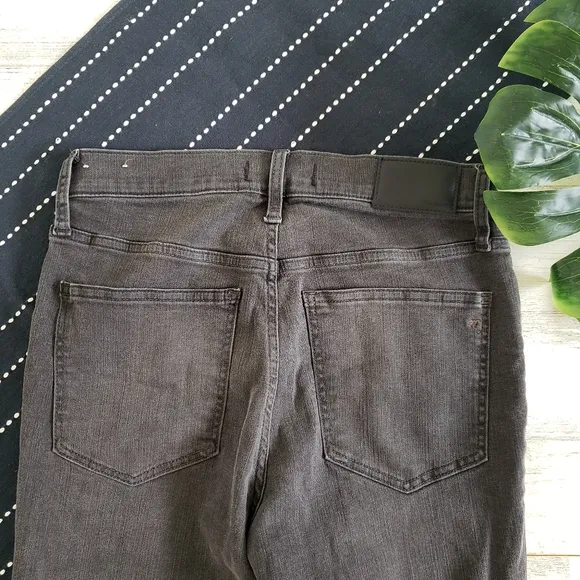Madewell| 9&quot; Mid Rise Skinny Jeans Black Sea Size 27