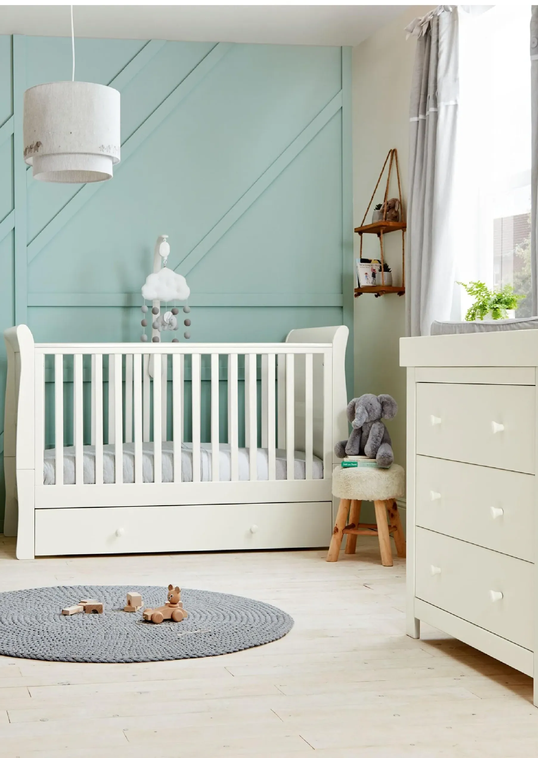 Mamas and Papas Mia Sleigh Cotbed and Dresser