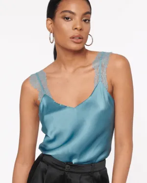 Marlo Cami in Marine