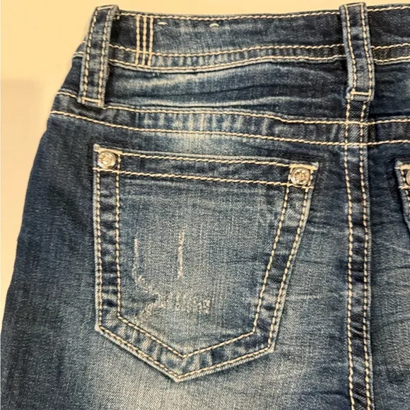 Miss Me Denim Heaven High Rise Mid-Short Distressed Bling Size 26 Jean Shorts