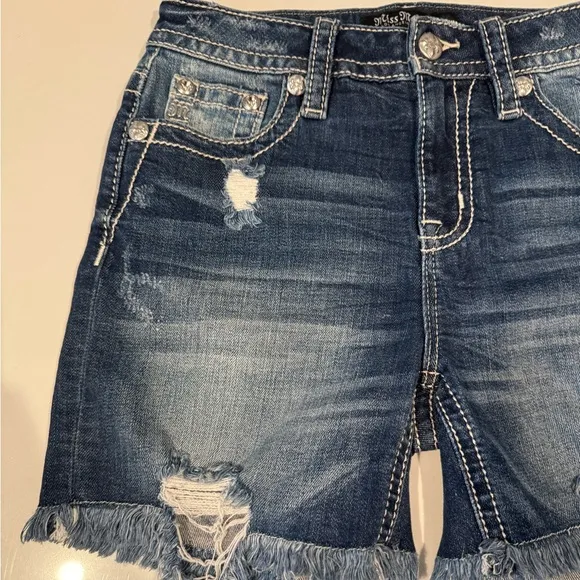 Miss Me Denim Heaven High Rise Mid-Short Distressed Bling Size 26 Jean Shorts