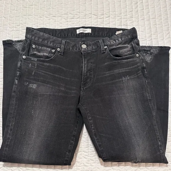 MOUSSY Vintage Black Distressed Jeans