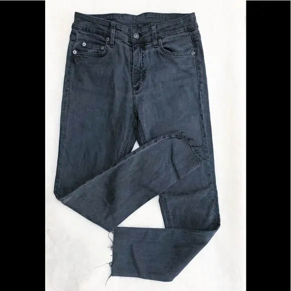 NWOT CARMAR Skinny Fryed Hem Jeans