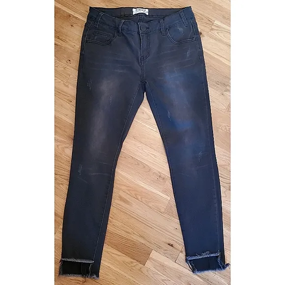 One Teaspoon Freebird II Distressed Step Hem Black Dark Fantasy Jeans Size 30