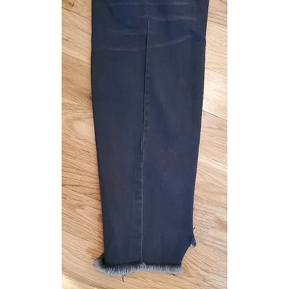 One Teaspoon Freebird II Distressed Step Hem Black Dark Fantasy Jeans Size 30