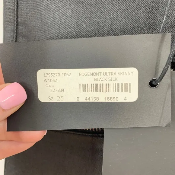 Paige Edgemont Coated Ultra Skinny Zipper Jeans in Black Silk Sz 25
