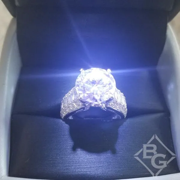 Simon G. Large Center "Simon Set" Baguette Diamond Engagement Ring