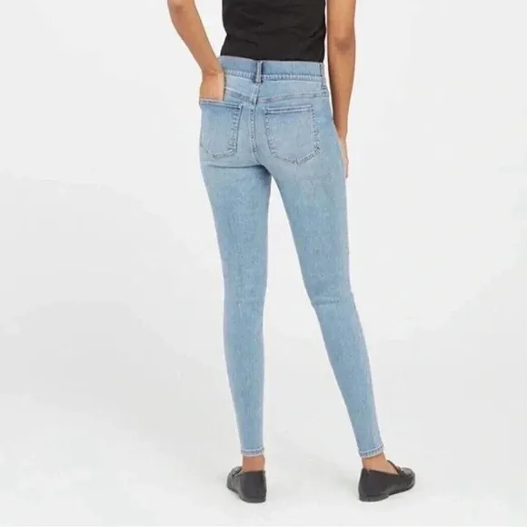 SPANX Distressed Skinny Jeans Light Vintage Wash Pull On Tummy Control