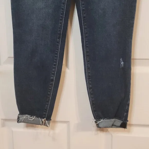SPANX Large distressed Dark wash Pull on Jeans