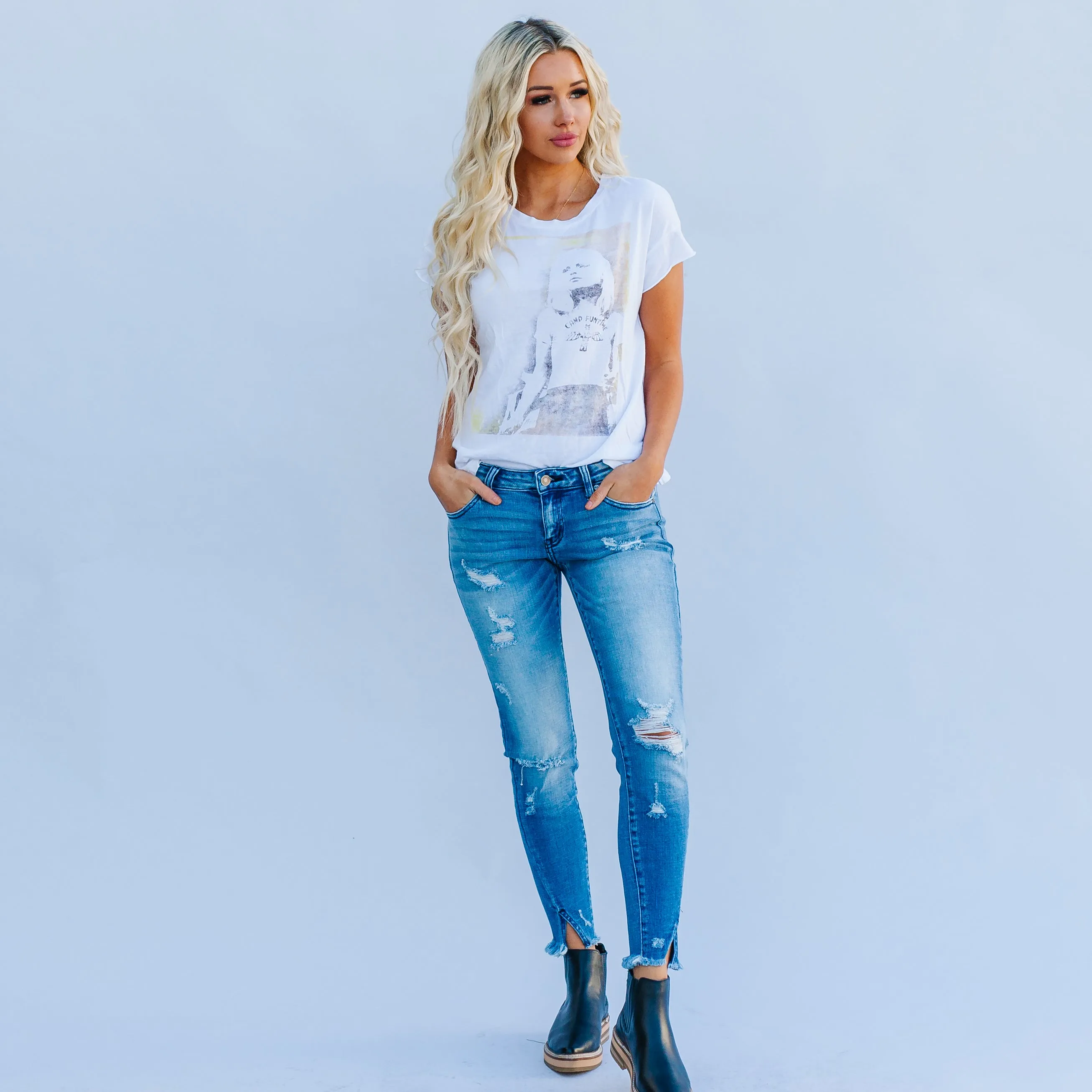 Time To Split Kancan Medium Wash Split Ankle Skinny