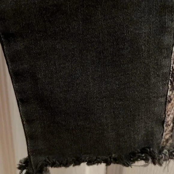 Zara faded black distressed jeans with snakeskin print stripe waist 27 length 36